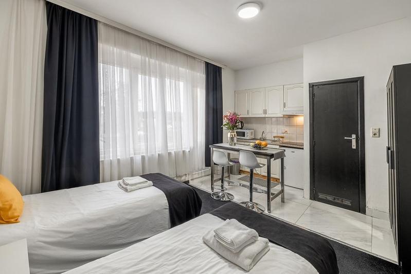 Appartement Gare Du Midi 31 *